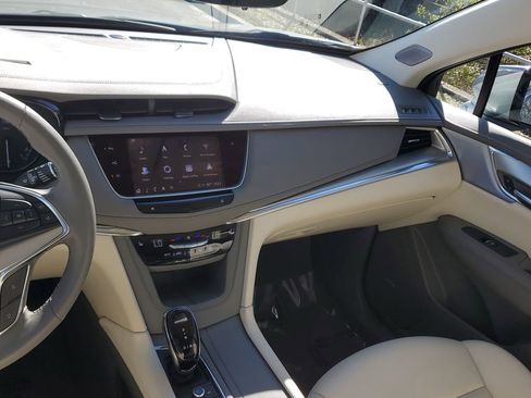 Certified 2023 Cadillac XT5 Premium Luxury w/ Technology Package image 20