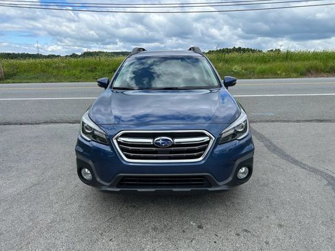 Used 2019 Subaru Outback 2.5i Limited AWD/4WD image 4