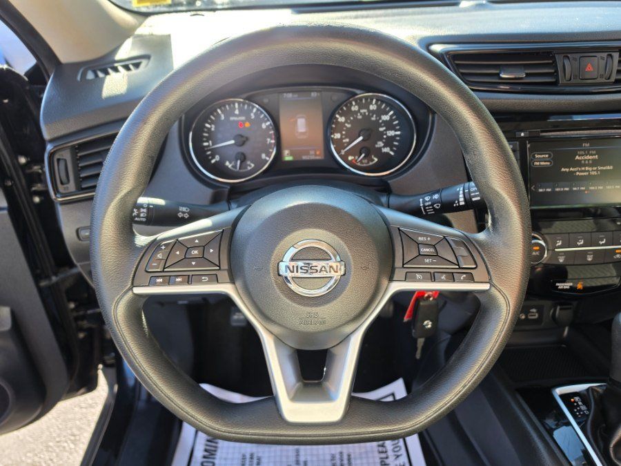 Used 2019 Nissan Rogue S AWD/4WD image 22