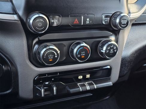 Used 2024 RAM 3500 Big Horn image 20