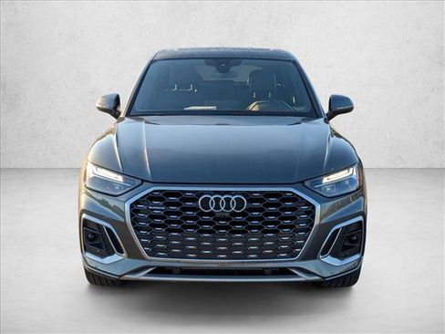 Used 2023 Audi Q5 2.0T Premium Plus w/ Premium Plus Package AWD/4WD image 2