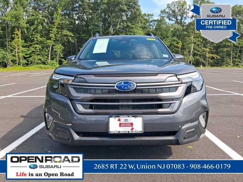 Used 2026 Subaru Forester Premium AWD/4WD image 8