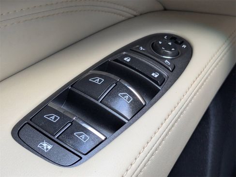 Used 2018 INFINITI QX60 FWD image 19