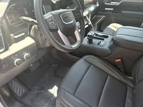 New 2026 GMC Sierra 1500 Denali w/ Technology Package AWD/4WD image 9