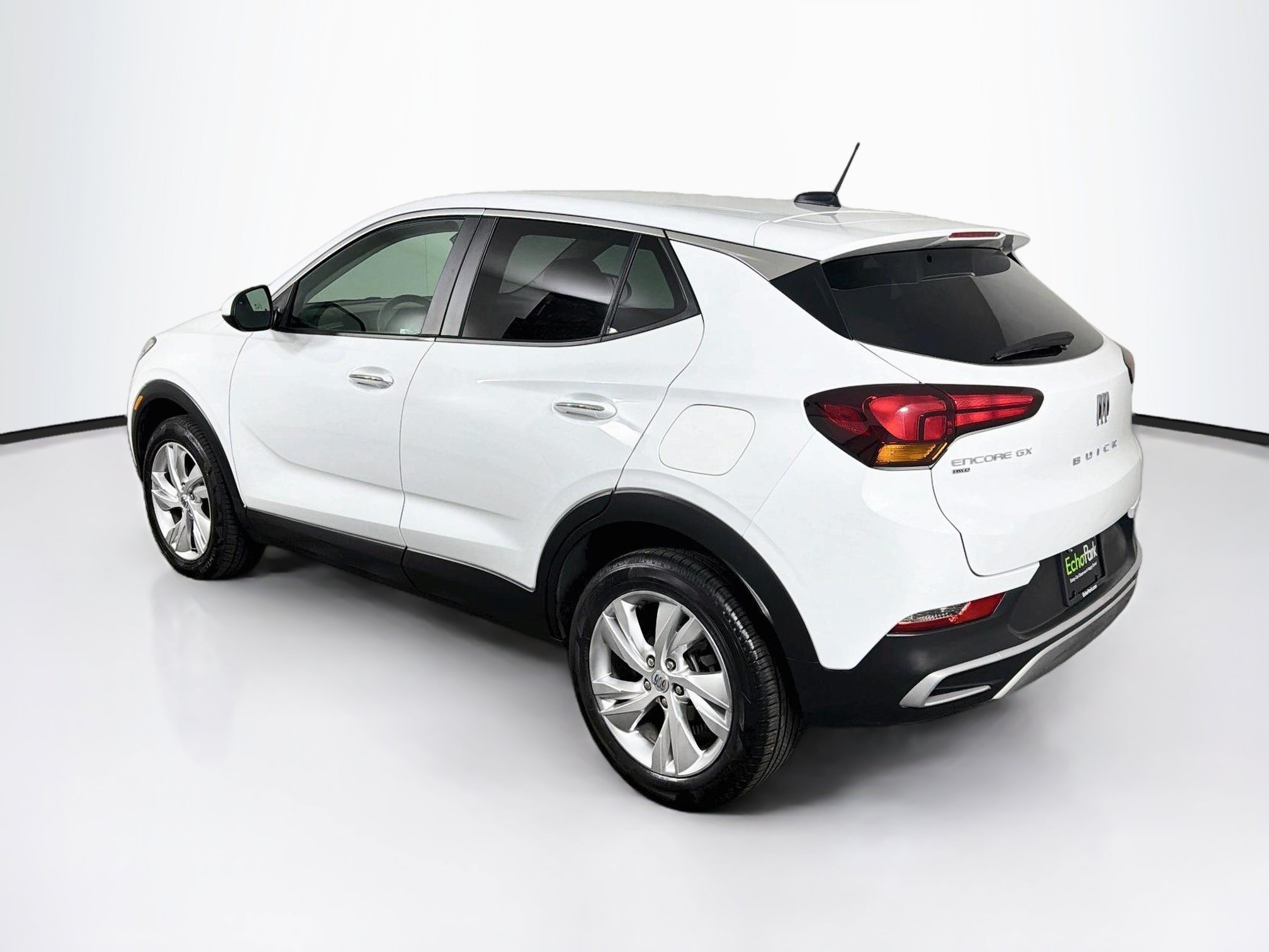 Used 2025 Buick Encore GX Preferred AWD/4WD image 5