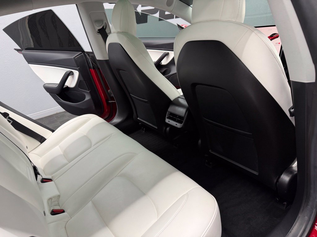 Used 2019 Tesla Model 3 Standard Range RWD image 43
