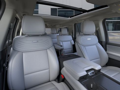 New 2026 Ford Expedition Max Platinum AWD/4WD image 12