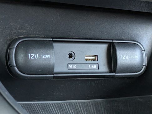 Used 2016 Kia Soul FWD image 18