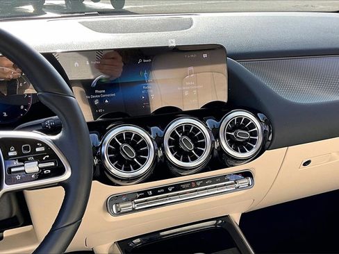 Certified 2022 Mercedes-Benz GLA 250 GLA 250 image 6