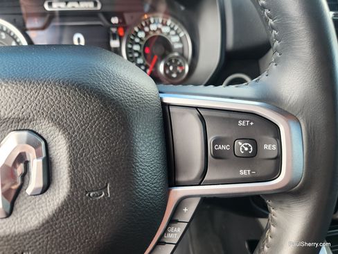 Used 2023 RAM 1500 Big Horn AWD/4WD image 30