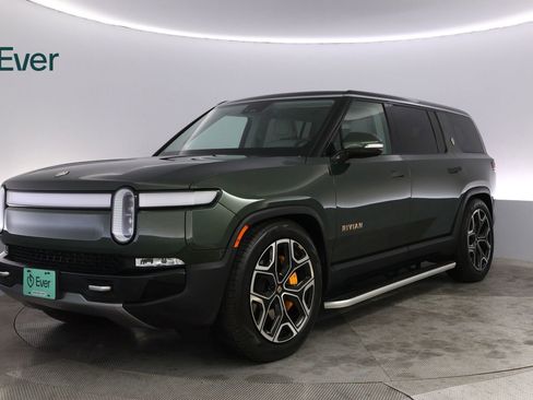 Used 2023 Rivian R1S Adventure AWD/4WD image 2