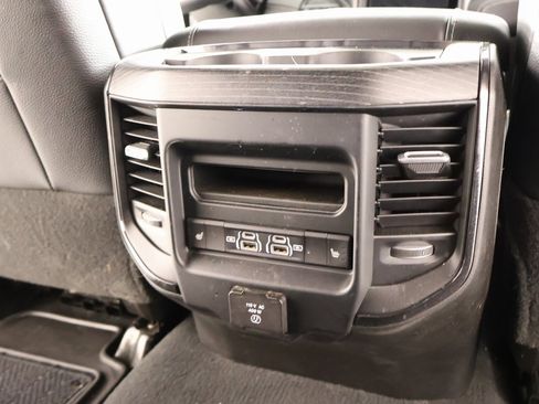 Used 2024 RAM 3500 Limited image 16