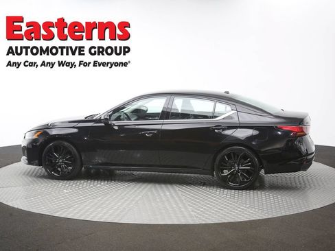 Used 2024 Nissan Altima 2.5 SR FWD image 62