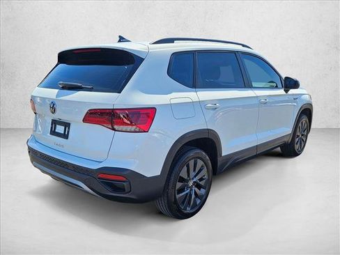 Used 2023 Volkswagen Taos S FWD image 5