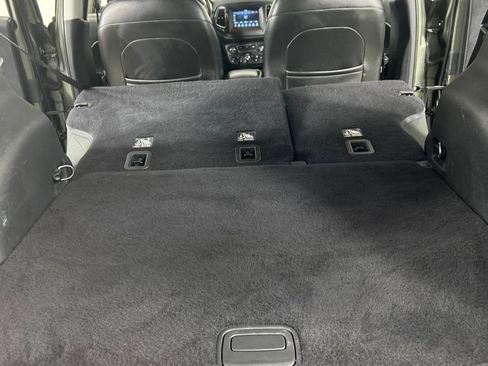 Used 2018 Jeep Compass Latitude w/ Popular Equipment Group image 22