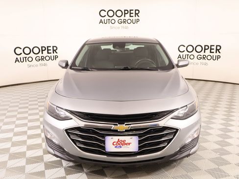 Used 2024 Chevrolet Malibu LT FWD image 9