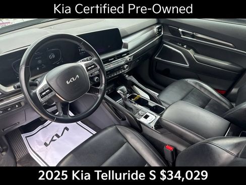Certified 2025 Kia Telluride S AWD/4WD image 10