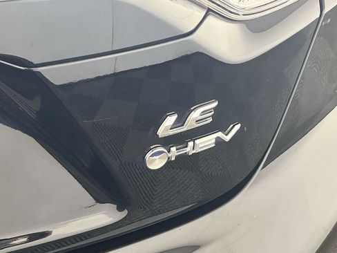 Used 2025 Toyota Corolla LE FWD image 25