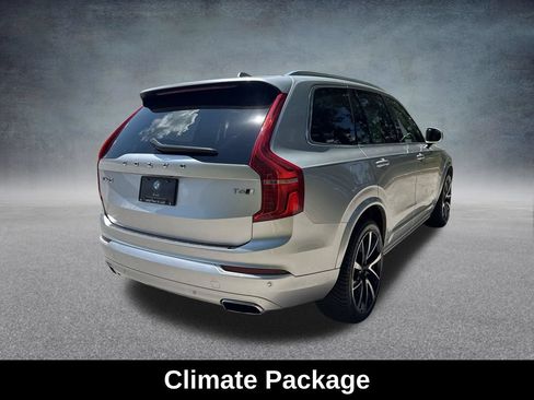 Used 2021 Volvo XC90 T6 Momentum w/ Climate Package AWD/4WD image 5