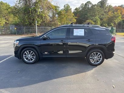 Used 2022 GMC Terrain SLT w/ Infotainment Package II