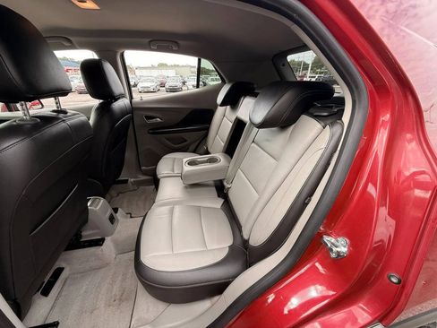 Used 2014 Buick Encore Leather FWD image 13