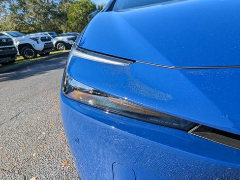 New 2026 Toyota Prius LE image 10