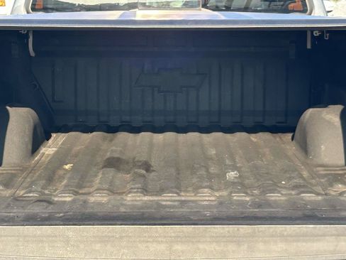 Used 2017 Chevrolet Colorado LT w/ Luxury Package, Chrome AWD/4WD image 15