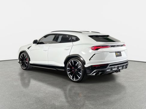 Used 2019 Lamborghini Urus AWD/4WD image 5