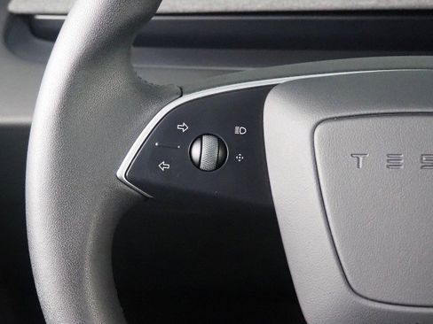 Used 2025 Tesla Model 3 RWD image 21