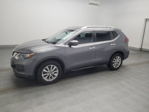 Used 2019 Nissan Rogue SV FWD image 2