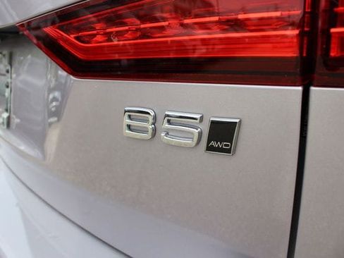 New 2026 Volvo V60 B5 Cross Country Plus w/ Climate Package AWD/4WD image 11