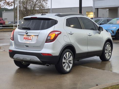 Used 2019 Buick Encore Preferred image 6