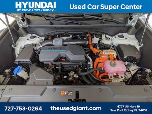 Used 2024 Hyundai Santa Fe Limited AWD/4WD image 15