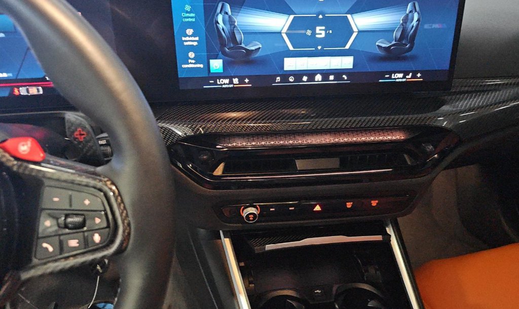 Used 2025 BMW M3 Competition w/ Executive Package RWD image 5
