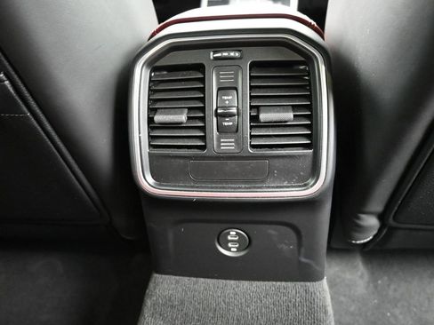 Used 2023 Porsche Macan GTS image 26