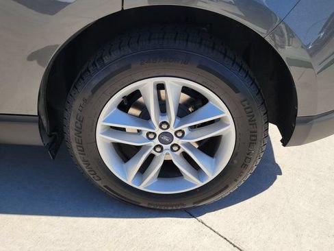 Used 2016 Ford Edge SEL AWD/4WD image 14