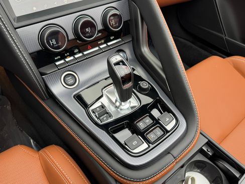 Used 2024 Jaguar F-TYPE R-Dynamic image 38