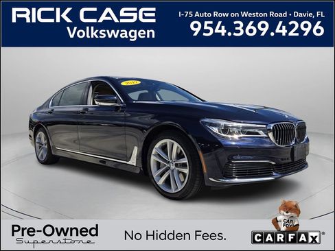 Used 2019 BMW 750i xDrive w/ Executive Package image 1