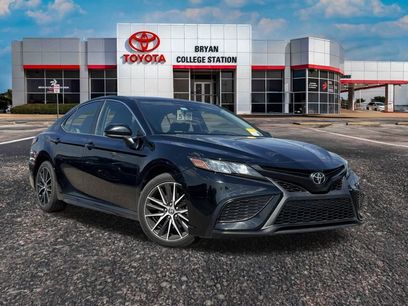 Used 2021 Toyota Camry SE