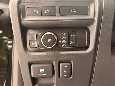 Used 2023 Ford F150 Lariat w/ Equipment Group 502A High AWD/4WD image 27