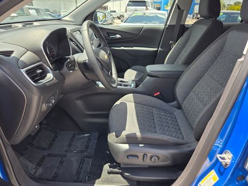 Certified 2024 Chevrolet Equinox LT w/ LPO, Cargo Package FWD image 4
