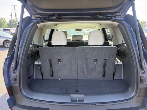 Used 2025 Hyundai Santa Fe SEL FWD image 35