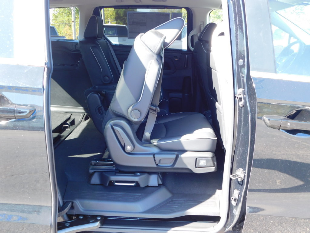 New 2027 Honda Odyssey Touring image 31
