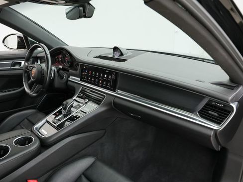 Used 2022 Porsche Panamera Platinum Edition RWD image 21
