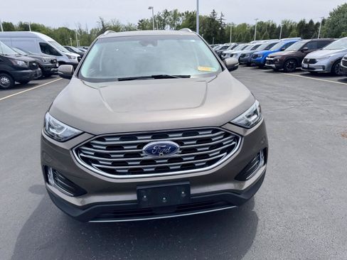 Used 2019 Ford Edge Titanium w/ Cold Weather Package AWD/4WD image 2