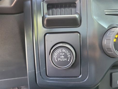 Used 2025 Ford F150 XL image 14