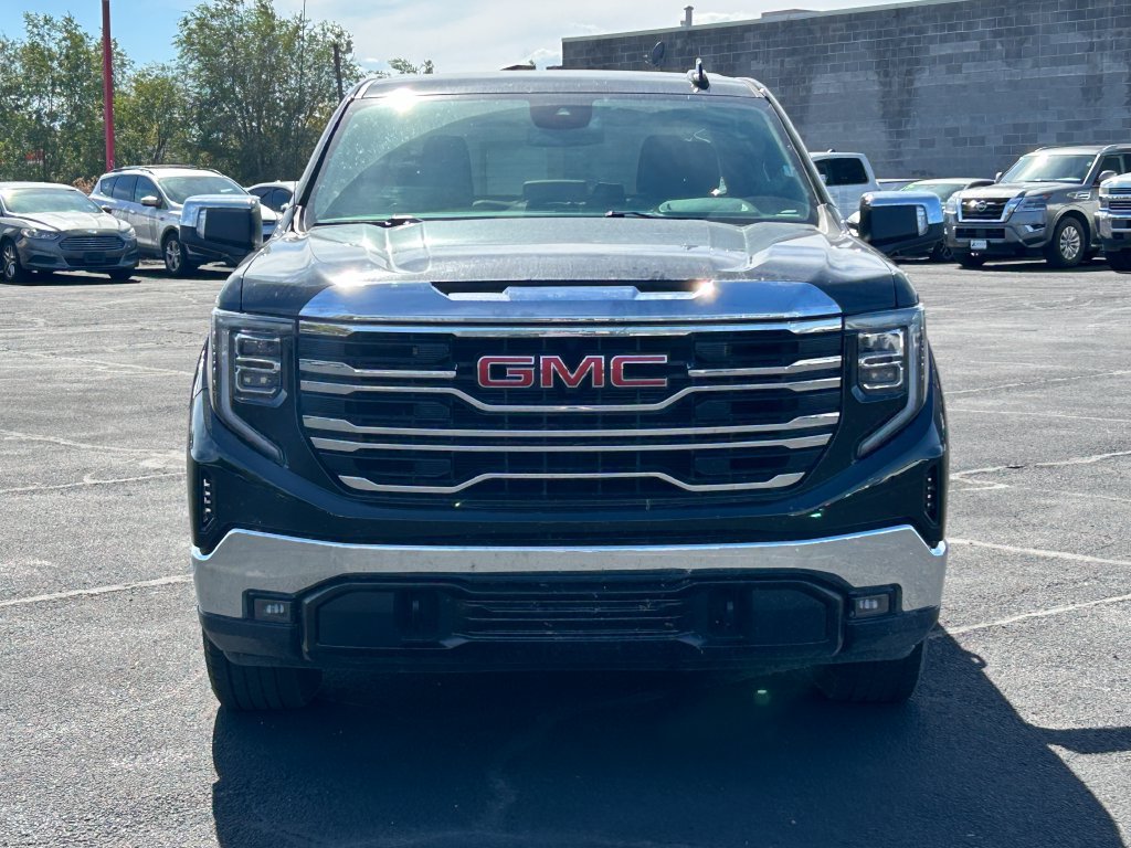 Used 2025 GMC Sierra 1500 SLT AWD/4WD image 9