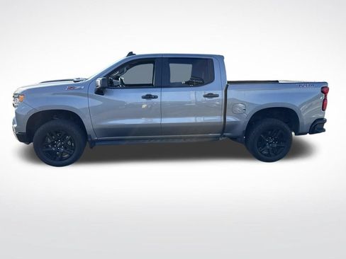 Used 2024 Chevrolet Silverado 1500 LT Trail Boss w/ Convenience Package II AWD/4WD image 2