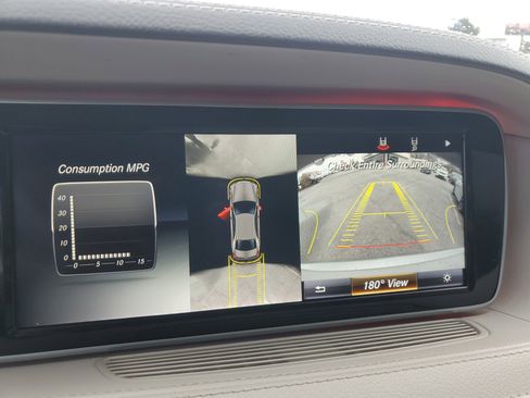 Used 2015 Mercedes-Benz S 550 Sedan image 24