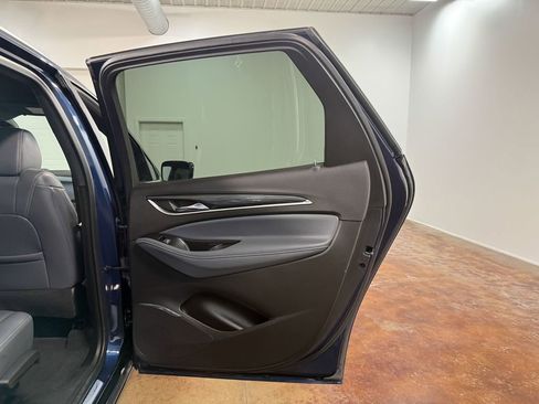 Used 2023 Buick Enclave Essence AWD/4WD image 64